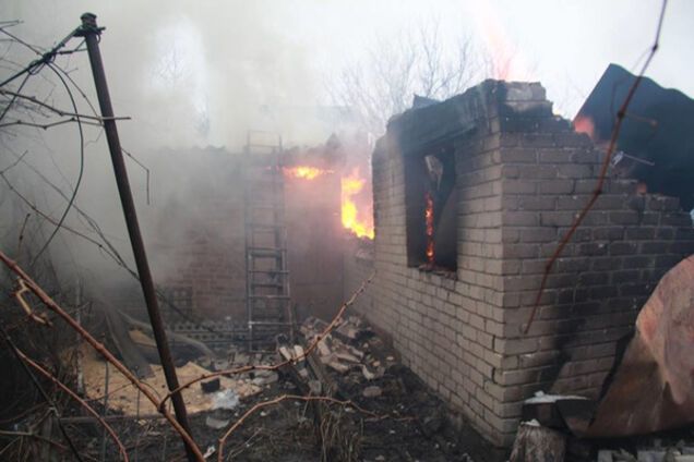 Авдеевка в огне: из-за обстрелов террористов город полностью обесточен