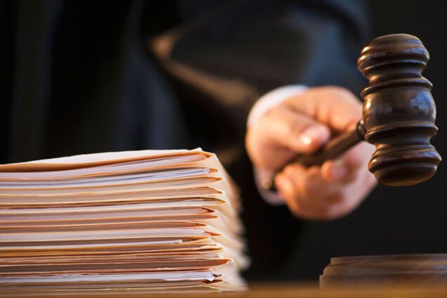 В Запорожской области будут судить сельского голову, укравшего миллион