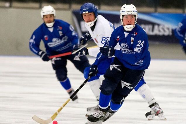 чемпионат России по хоккею с мячом