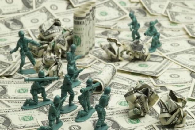 Депозиты украинцев в российских банках возвращаются к нам пулями и снарядами