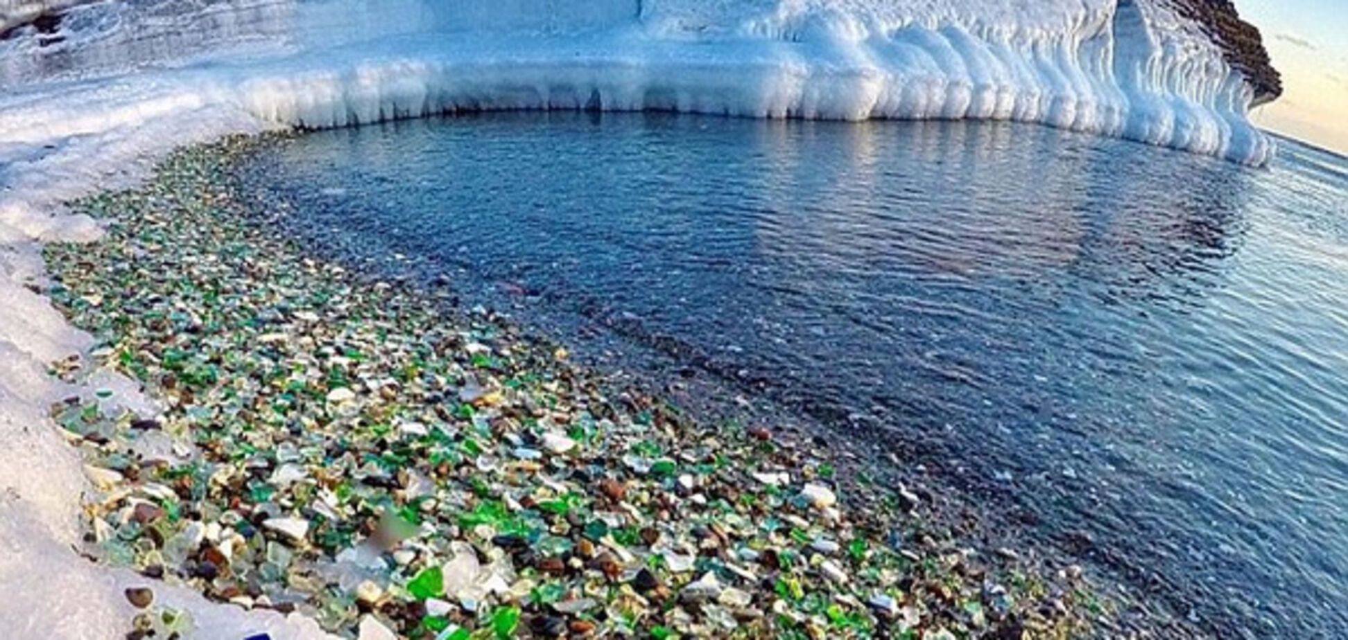 Стеклянный пляж на Владивостоке