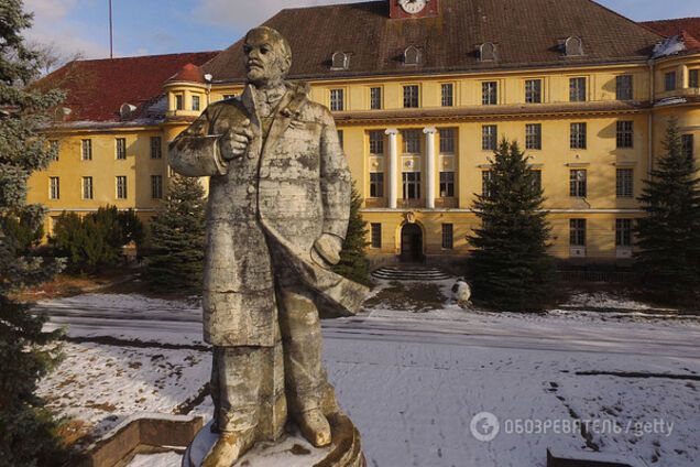 Фоторепортаж: Місто-привид під Берліном - колишні радянські казарми