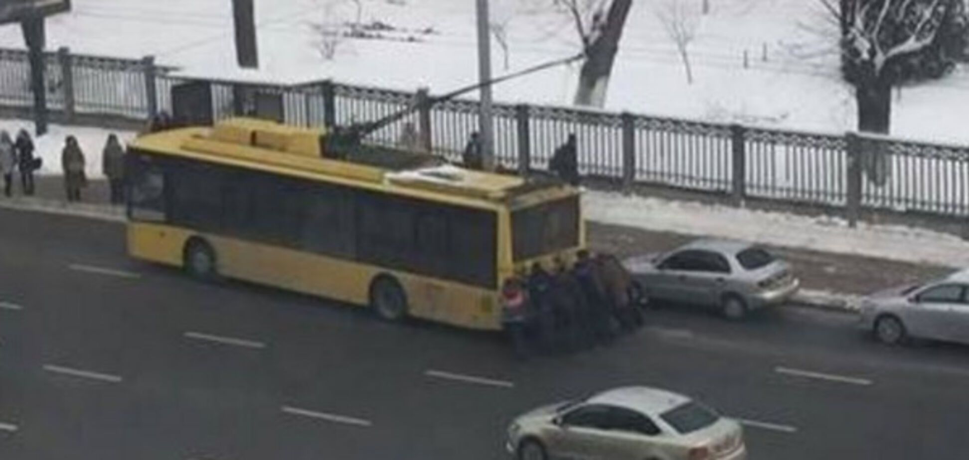 троллейбус