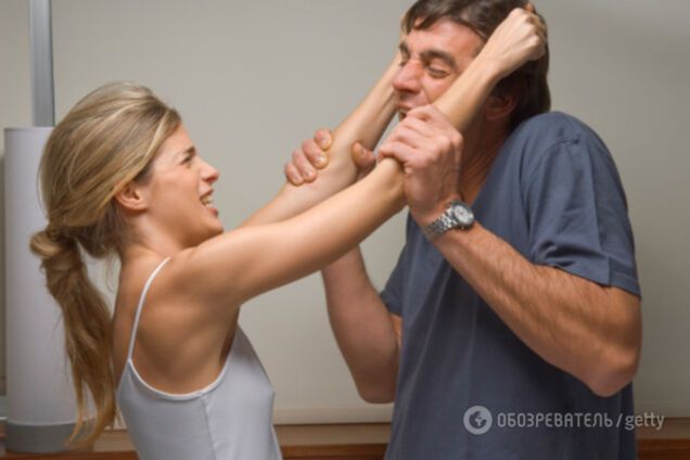 насилие в семье