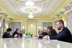 Переговори щодо Донбасу