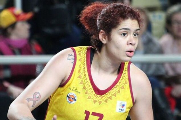 Аманда Захуй