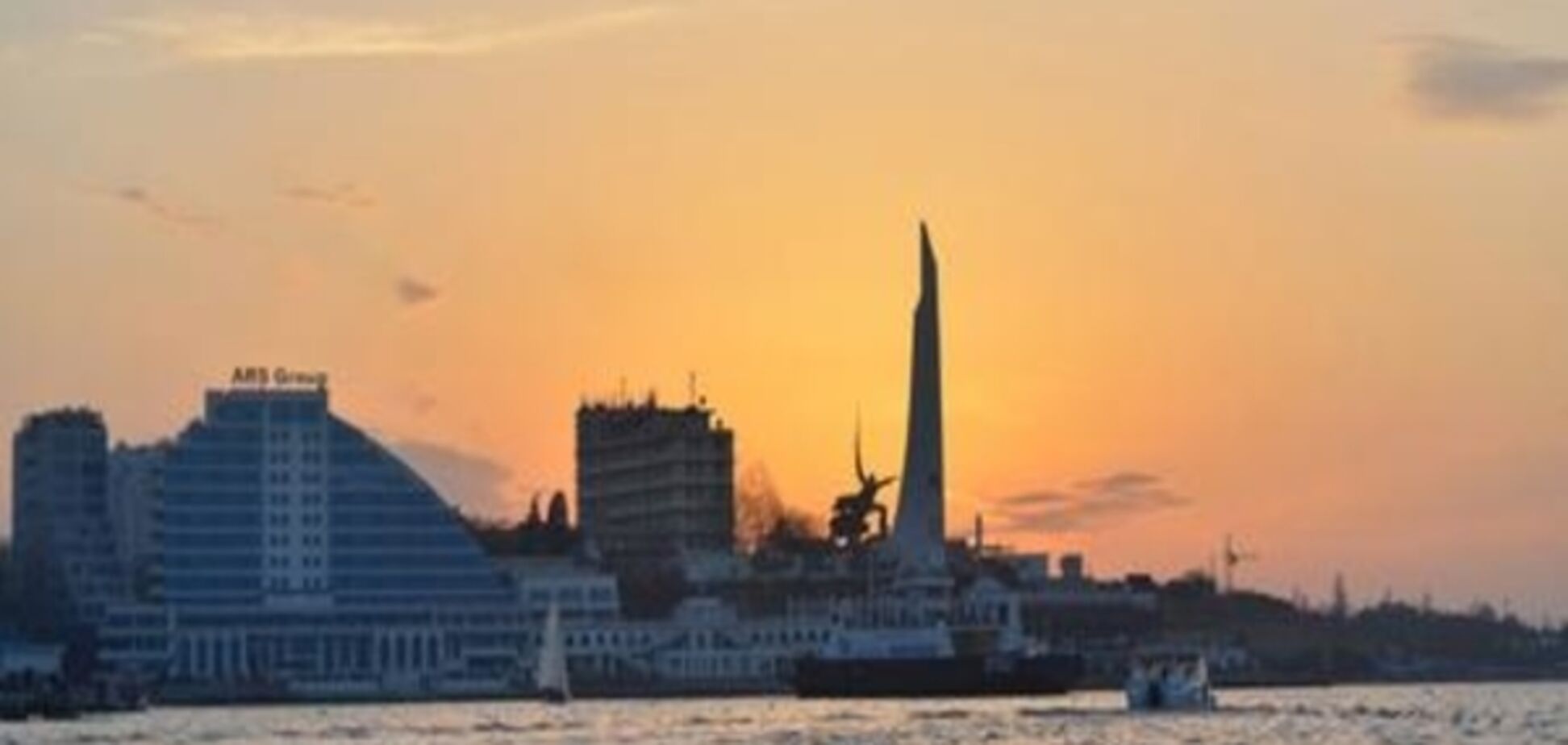 Туреччина припинила приймати пороми з Криму