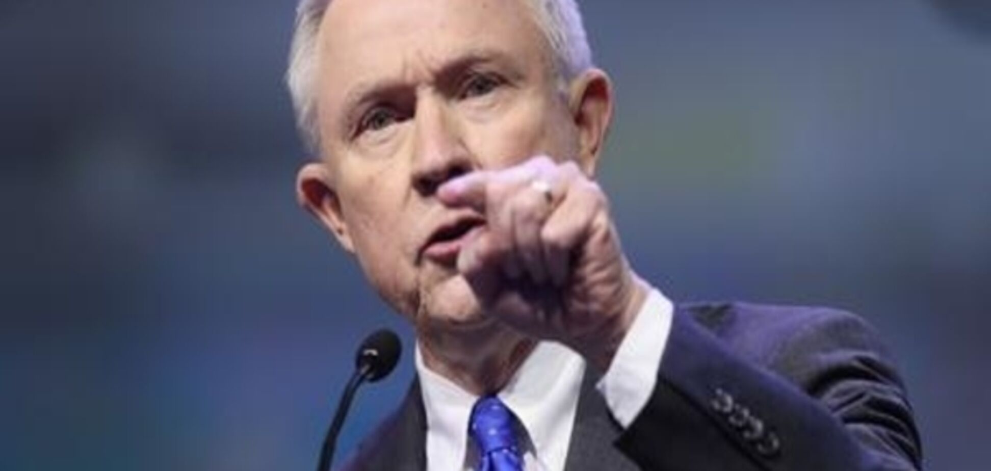 У США вимагають відставки 46 прокурорів, призначених за президентства Обами