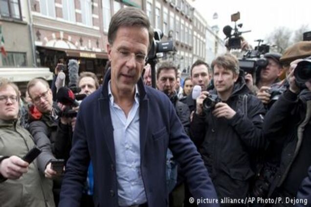 Рютте має намір домогтися деескалації конфлікту з Туреччиною