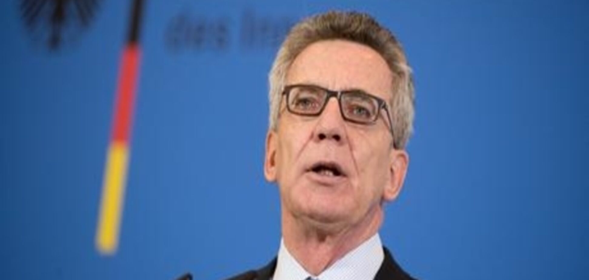 Глава МВС ФРН виступив проти агітації турецьких політиків у Німеччині