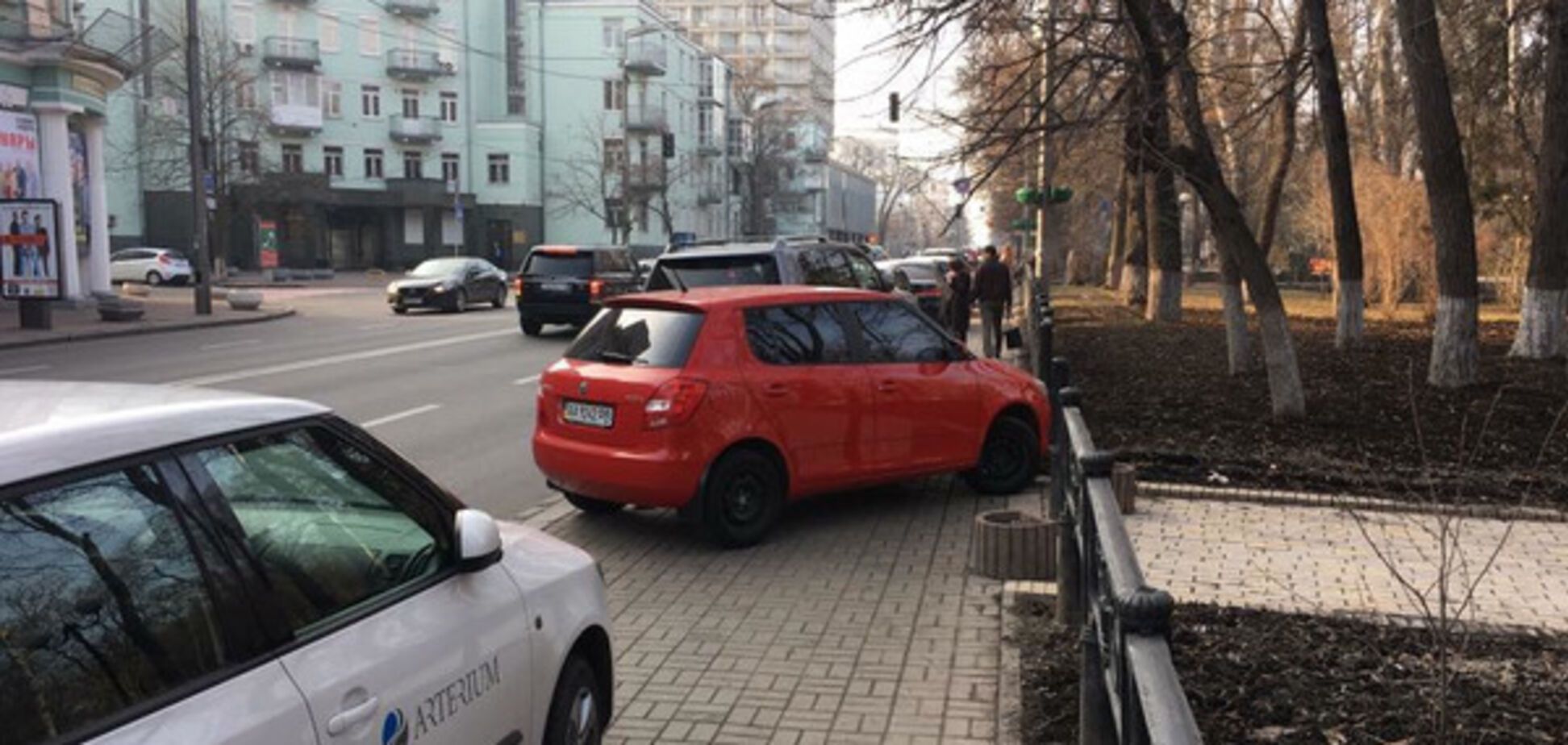 герой парковки