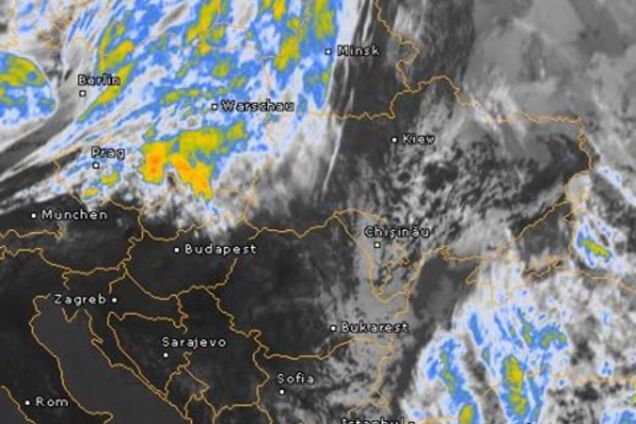 Погода в Украине снег