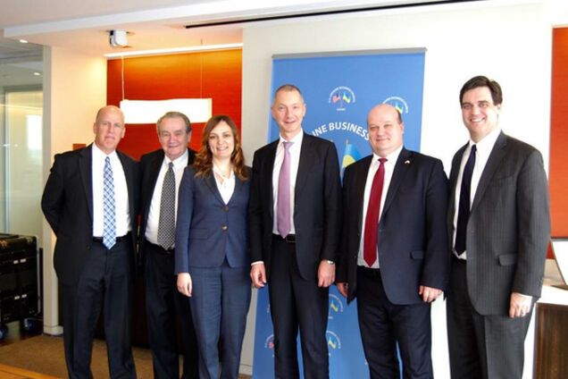 Ложкин в США