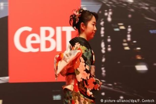 Комп'ютерний ярмарок CeBIT: усе з усім пов'язане мережею