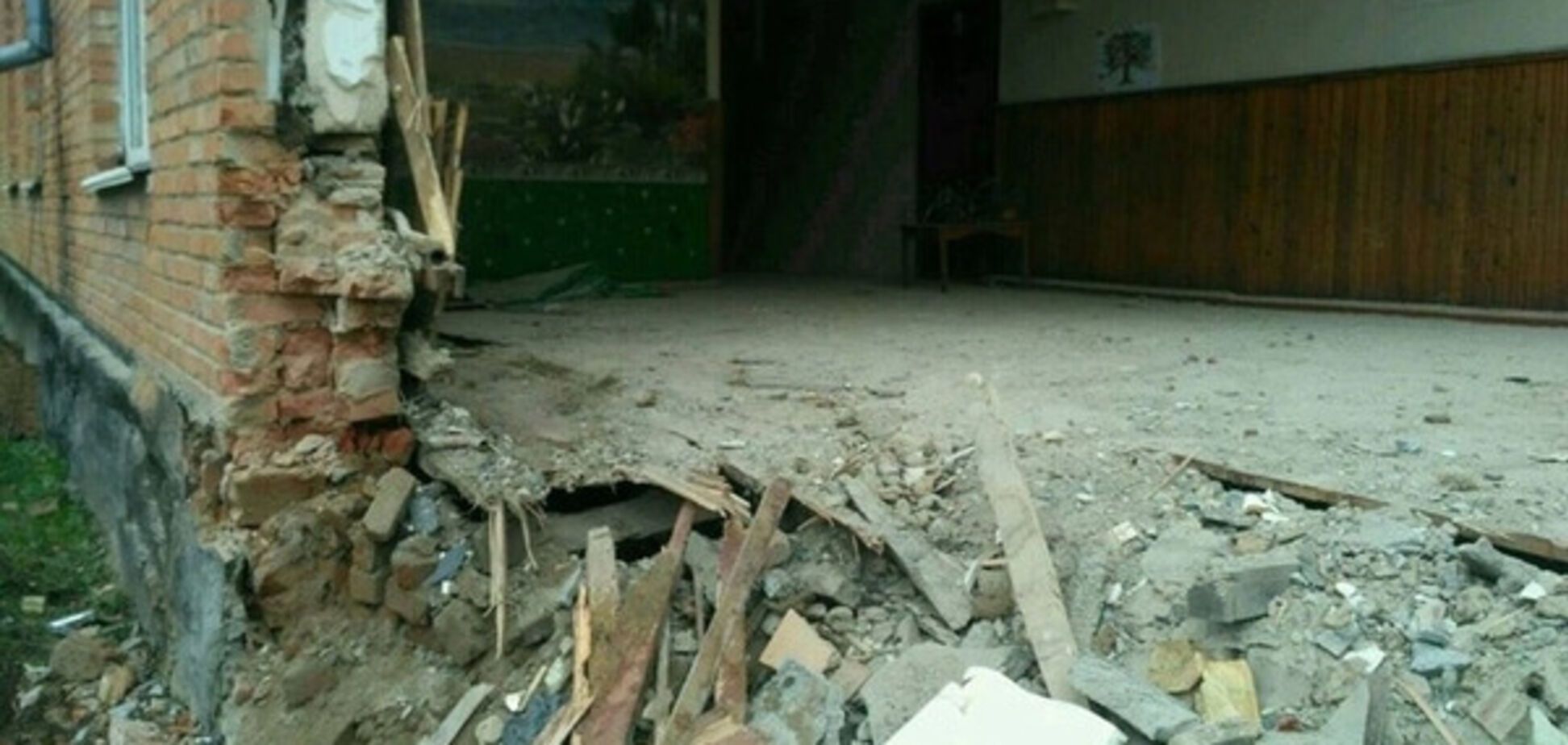 обвал в школе
