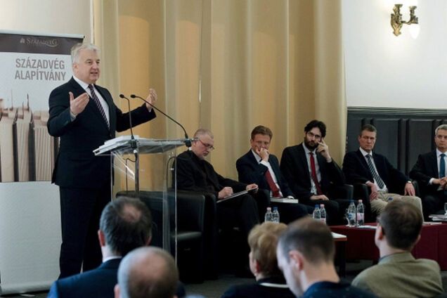 Жолт Шемьен