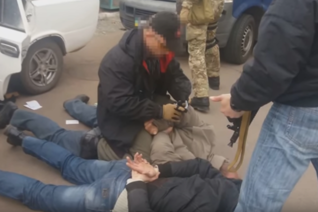 СБУ показала відео затримання агентів спецслужб РФ в Одесі