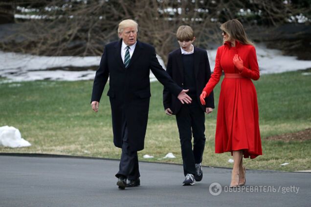 Источник: с Дональдом Трампом не хочет спать его жена