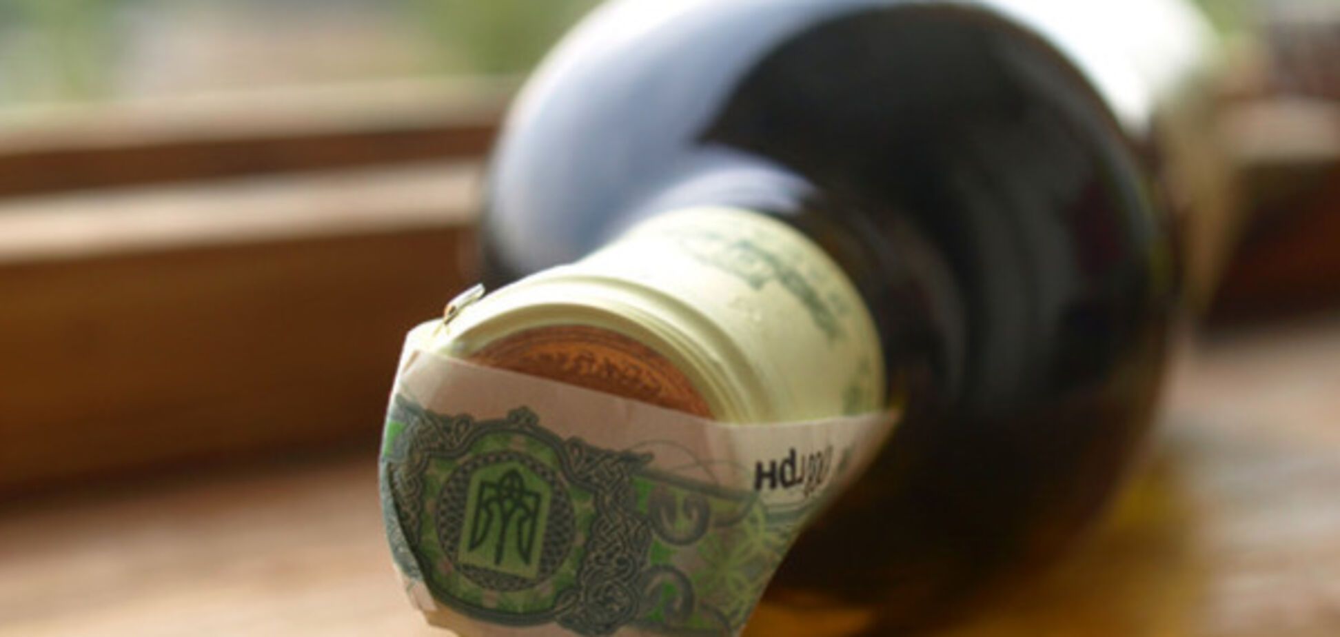Запорожцы заплатили более 70 миллионов за алкоголь и табак