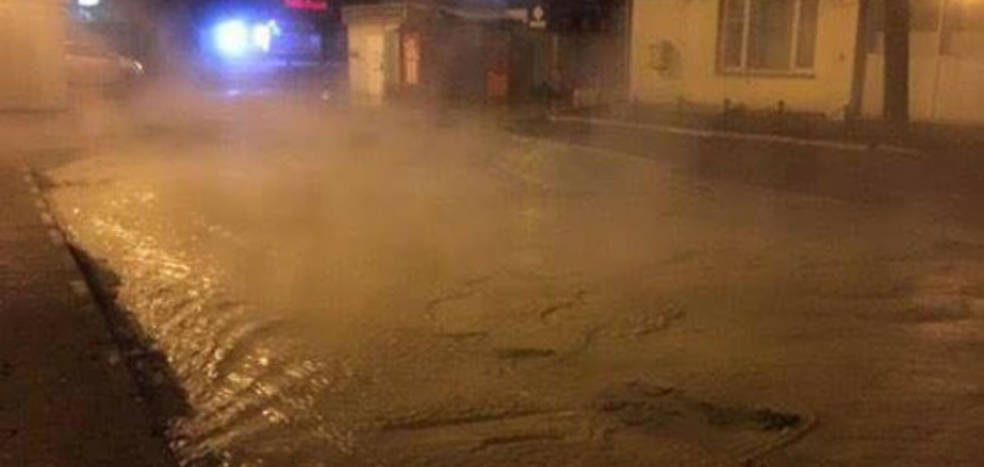 прорыв трубы