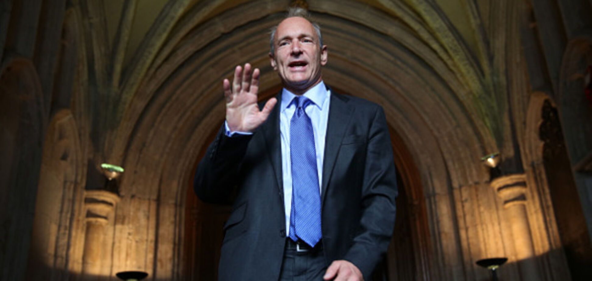 Cоздатель Интернета назвал три масштабные угрозы