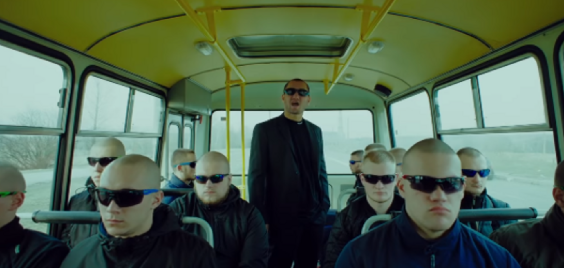 Кадр из видео группы \'Грибы\'