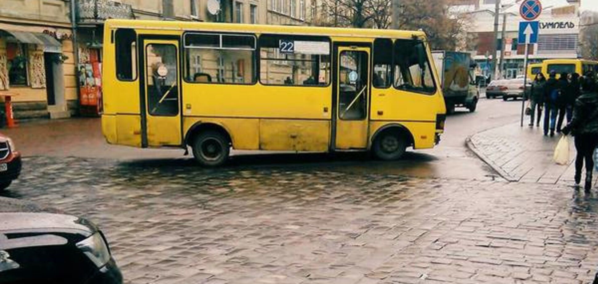 Маршрутка у Львові