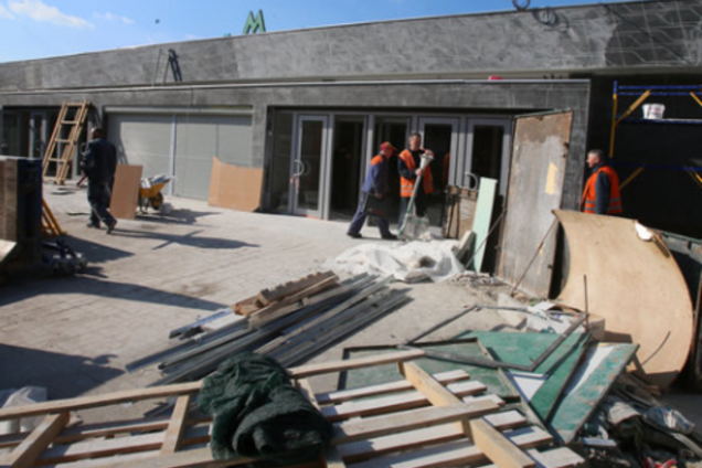 станция метро «Левобережная»