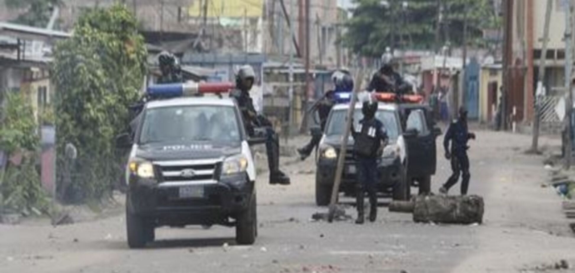 У ДР Конго бойовики відтяли голови близько 40 поліцейським