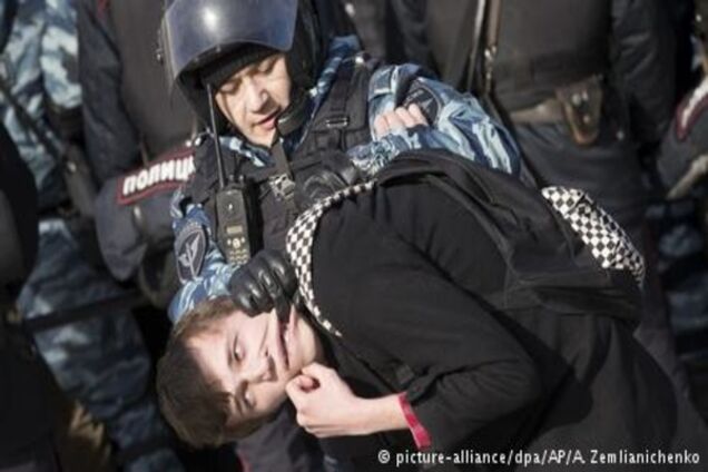 Акція протесту в Москві: кілька сотень затриманих