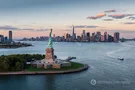 США