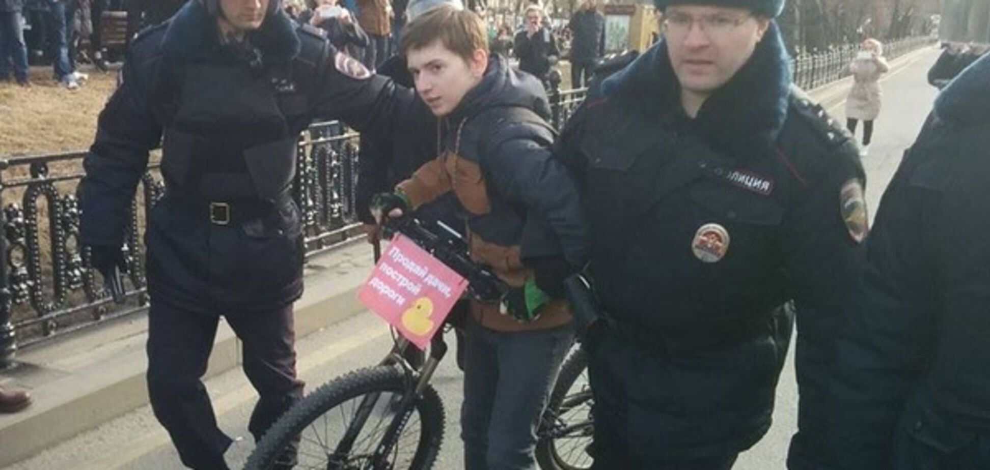 Путинский режим никогда не сменится путем выборов