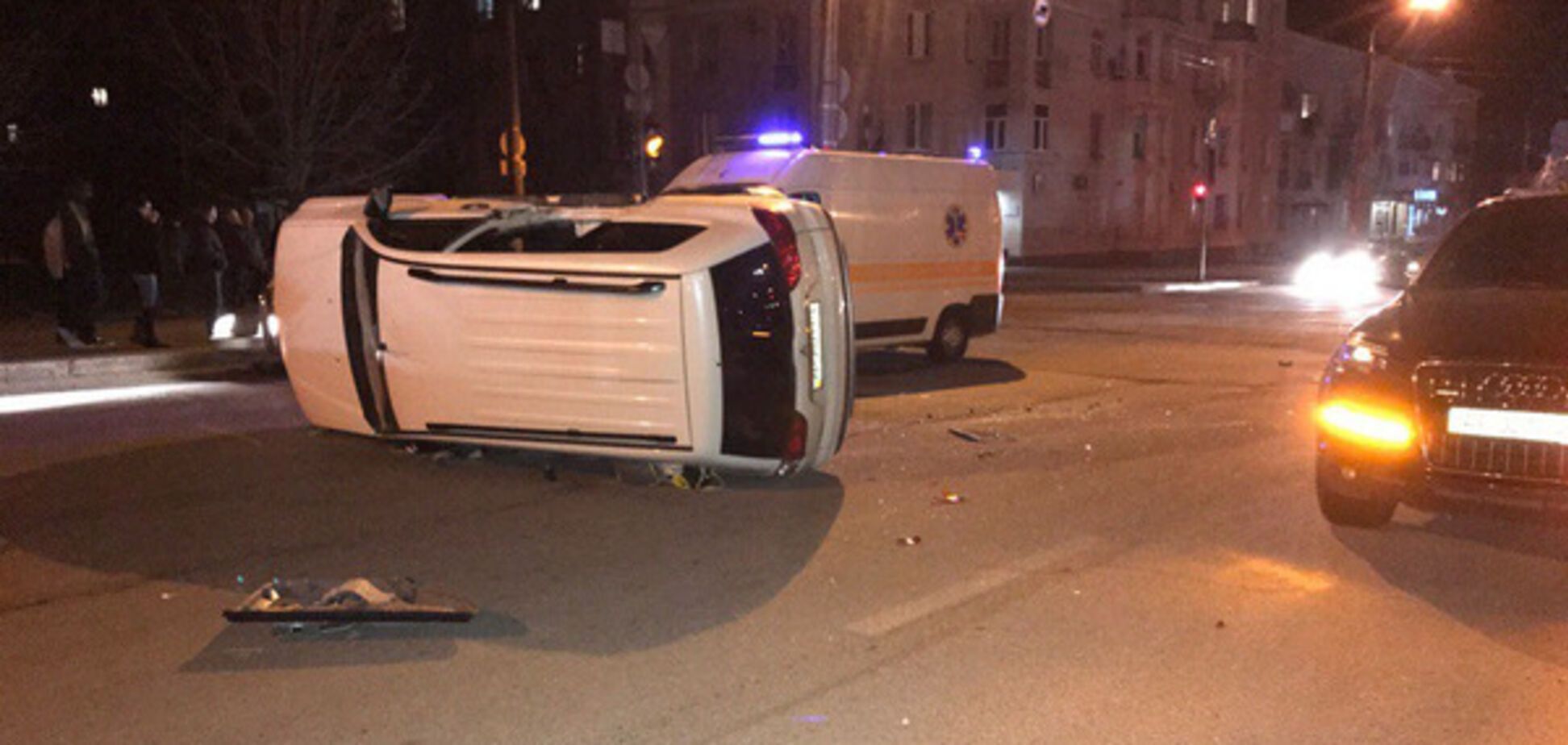 В центре Запорожья ДТП едва не привело к пожару (ВИДЕО, ФОТО)