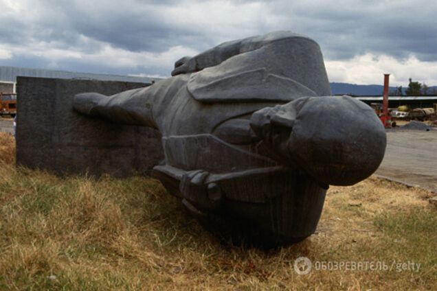 памятник Ленину