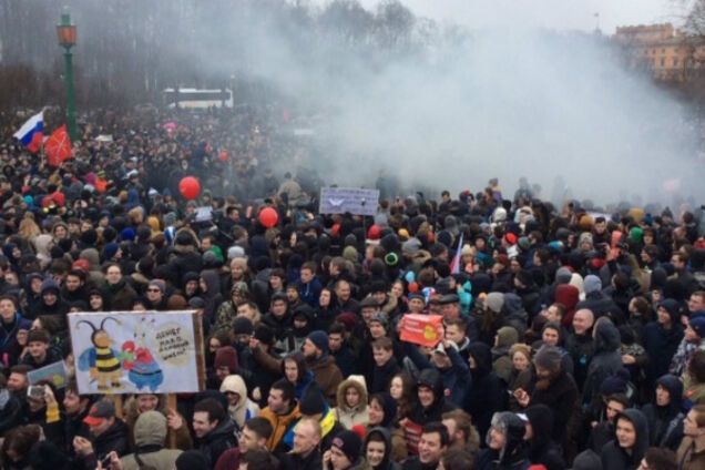 Митинги в России