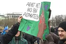 Денег нет, но вы держитесь