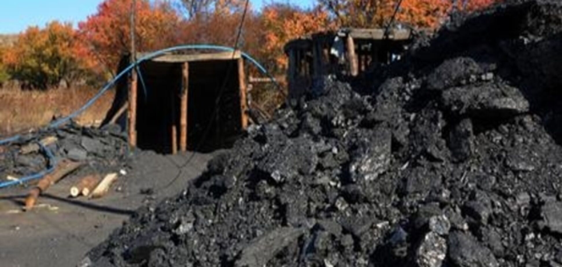 Непідконтрольний Києву Донбас почав постачати вугілля до Росії