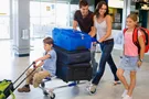 Как летать с ребенком: 8 практических советов от Виктории Джарты