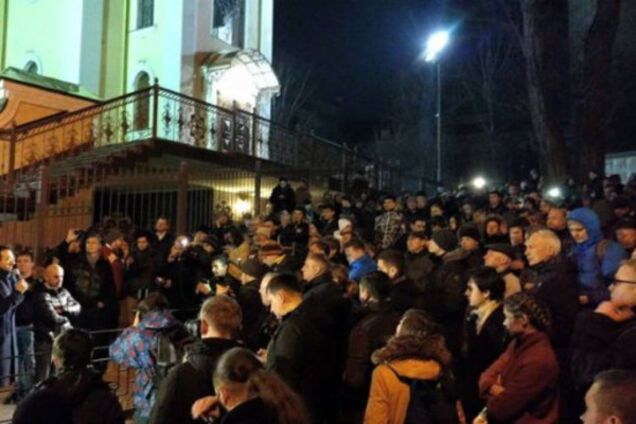 Суд по Насирову