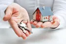Долги за комуслуги: когда у украинцев начнут забирать квартиры