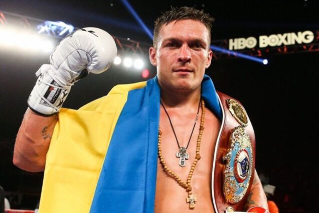 Александр Усик