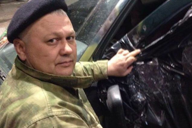 Расстрелянное авто волонтера