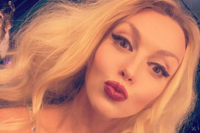 Оля Полякова