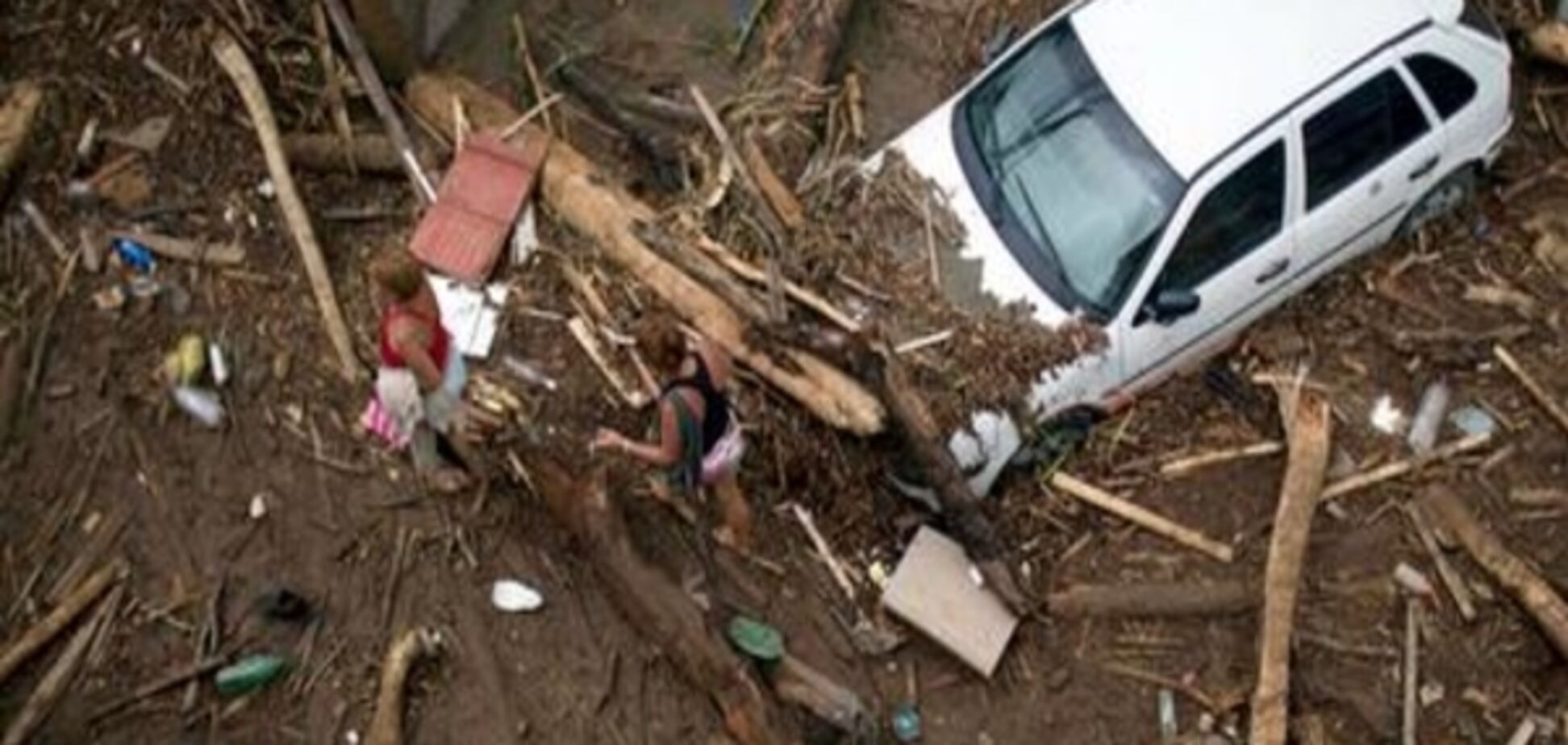 У Колумбії селеві потоки забрали життя десятків людей