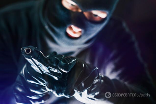 Женский парик и взрывчатка: под Киевом задержали изощренного мстителя