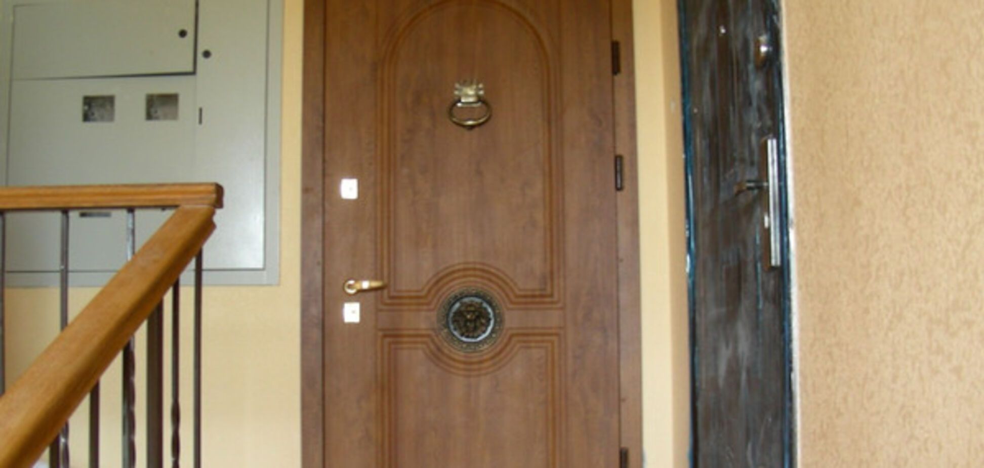 В Запорожье ребенок оказался в плену в собственной квартире