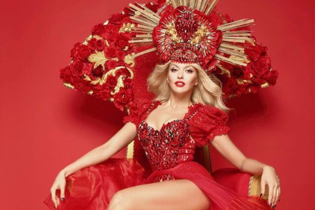 Оля Полякова