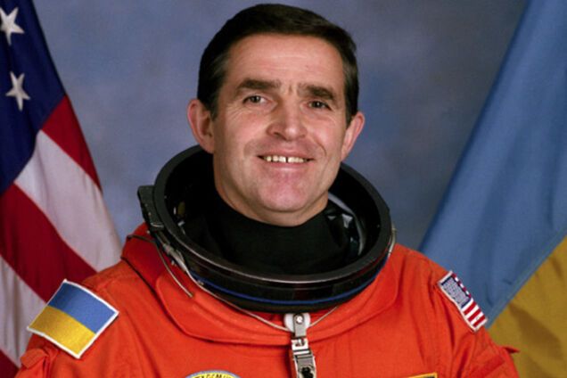 Леонид Каденюк