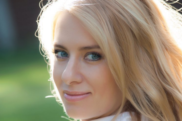 Украинская певица поделилась трогательным снимком своих дочерей