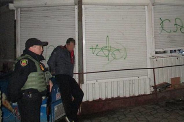 Ничему жизнь не учит: запорожский злоумышленник 'пошел на дело', едва выйдя из зала суда